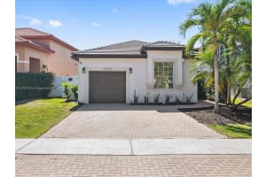 19250 NW 12th St, Pembroke Pines, FL 33029, Sold 04/10/25