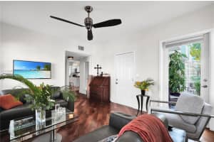 349 Meridian Ave B207 Miami Beach, FL 33139 - MLS#A11743769