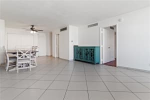 6770 Indian Creek Dr APT 11B, Miami Beach, FL 33141, - MLS#A11743781