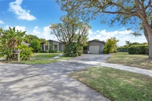 10541 SW 123rd Ave, Miami, FL 33186, Sold 05/02/25
