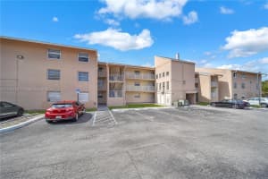 8460 SW 154th Cir Ct, Miami, FL 33193, Sold 04/09/25