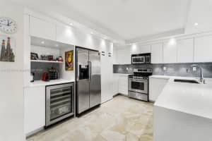 1915 Brickell Ave APT C1412, Miami, FL 33129, - MLS#A11743798