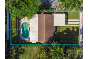206 NE 2nd Pl, Dania Beach, FL 33004, Sold 03/05/25