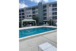 505 Spencer Dr 101, West Palm Beach
