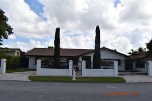 845 SW 94th Ct, Miami, FL 33174, Sold 06/25/25