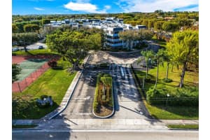 10850 N Kendall Dr, Miami, FL 33176, Sold 03/20/25