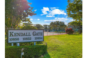 10850 N Kendall Dr, Miami, FL 33176, Sold 03/20/25
