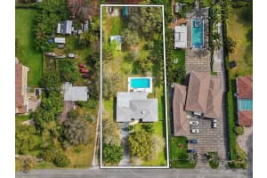 6145 SW 85th Ave, Miami, FL 33143, Sold 05/29/25
