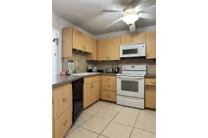 1750 NE 191st St Apt 225-4, Miami, FL 33179, - MLS#A11744168