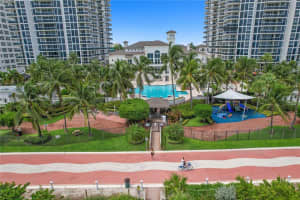 4779 Collins Ave, Miami Beach, FL 33140, Sold 03/21/25