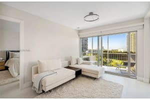 300 Diplomat Pkwy APT 811, Hallandale Beach, FL 33009, - MLS#A11744287