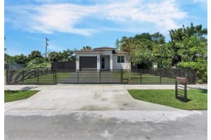 2761 NW 5th St, Pompano Beach, FL 33069, Sold 05/21/25