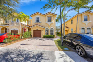 965 SW 149th Ct, Miami, FL 33194, Sold 04/18/25