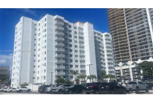 200 S Birch Rd, Fort Lauderdale, FL 33316, Sold 03/10/25