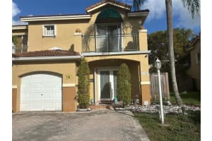 7121 SW 158th Ct, Miami, FL 33193, Sold 04/08/25