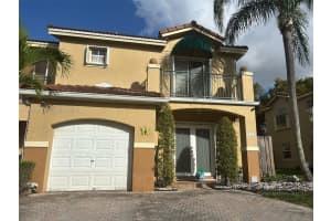 7121 SW 158th Ct, Miami, FL 33193, Sold 04/08/25