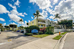 10765 SW 108th Ave, Miami, FL 33176, Sold 05/28/25
