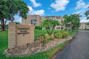 9440 Tangerine Pl, Davie, FL 33324, Sold 04/11/25