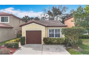 4356 NW 1st St, Deerfield Beach, FL 33442, Sold 07/25/25
