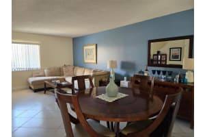 2174 W 60th St, Hialeah, FL 33016, - MLS#A11744641