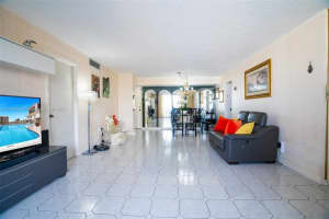 1833 S Ocean Dr 1103, Hallandale Beach