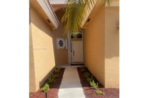 575 SE 29th Dr, Homestead, FL 33033 - MLS#A11744678