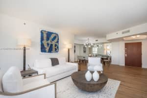 2000 Island Blvd #805, North Miami Beach, FL 33160, Sold 10/30/25