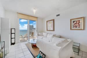 185 SE 14th Terrace APT 2704, Miami, FL 33131, Sold 03/28/25