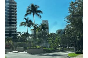 540 Brickell Key Dr 1226, Miami