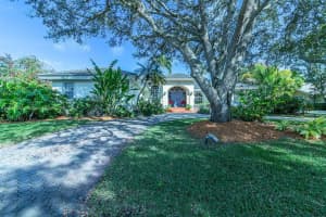 16601 SW 78th Ct, Palmetto Bay, FL 33157, Sold 05/19/25
