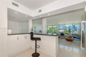 900 Bay Dr APT 122, Miami Beach, FL 33141, - MLS#A11744856