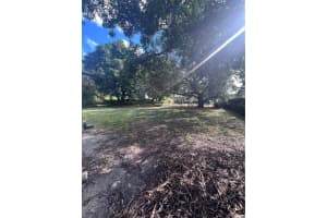 2130 NW 89th St, Miami, FL 33147, Sold 03/21/25