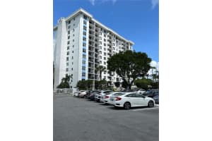 1800 N Andrews Ave, Fort Lauderdale, FL 33311, Sold 05/08/25