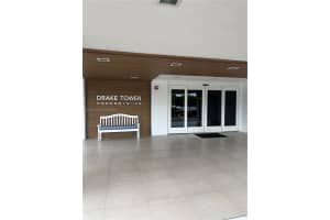 1800 N Andrews Ave, Fort Lauderdale, FL 33311, Sold 05/08/25