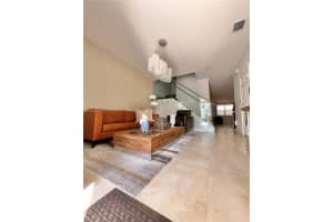 10369 NW 70th Ln, Doral, FL 33178, Sold 05/30/25