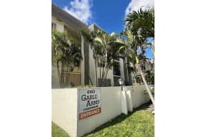 4143 N Ocean Blvd APT 204, Fort Lauderdale, FL 33308, Sold 05/19/25
