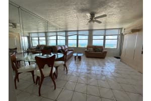 2899 Collins Ave, Miami, FL 33140, Sold 06/04/25