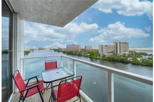 5091 NW 7th St APT 1001, Miami, FL 33126, - MLS#A11745049
