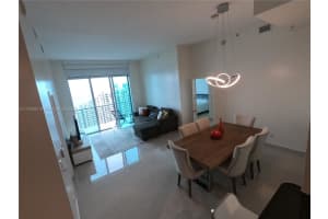 325 S Biscayne Blvd, Miami, FL 33131, - MLS#A11745081
