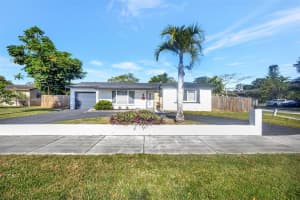 10205 SW 106th St, Miami, FL 33176, Sold 04/07/25