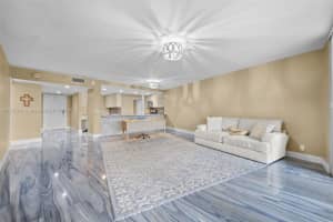 3499 Oaks Way 205 205, Pompano Beach, FL 33069, Sold 08/15/25