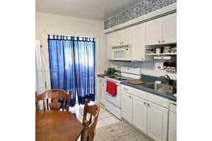 313 N 28th Ave, Hollywood, FL 33020, Sold 04/04/25