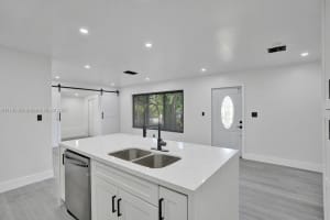 1628 NE 7th Ave, Fort Lauderdale, FL 33305, - MLS#A11745334