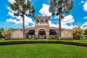13861 SW 275th St, Homestead, FL 33032, Sold 08/12/25