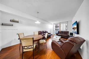 5091 NW 7th St, Miami, FL 33126, Sold 07/30/25