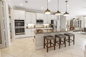 6210 Arcadia Sq Vero Beach, FL 32966 - MLS#A11745359
