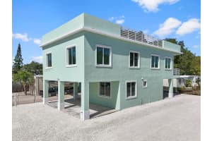 101 Kay Dr, Key Largo, FL 33037, Sold 05/27/25