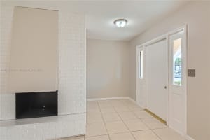 8637 Southampton Dr, Miramar, FL 33025, Sold 04/21/25