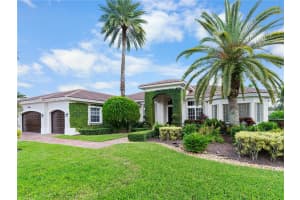 14854 SW 40th St, Davie, FL 33331, Sold 05/02/25