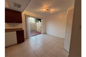 7904 Kimberly Blvd 403 North Lauderdale, FL 33068 - MLS#A11745672